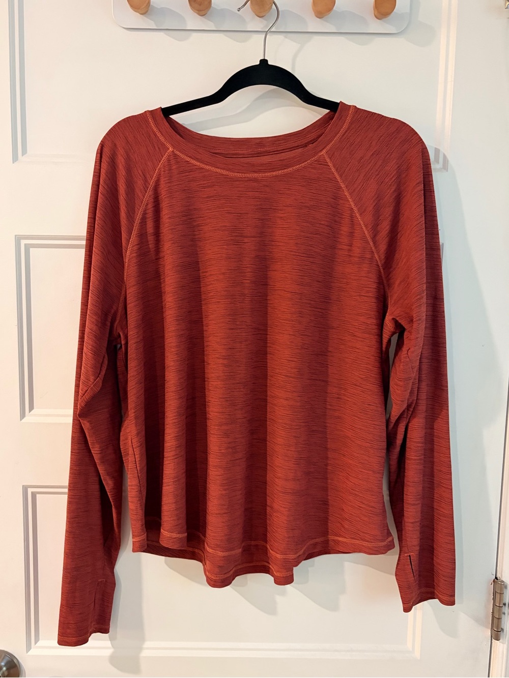 Old Navy Active Women's Rust Long-Sleeve Top | XL
